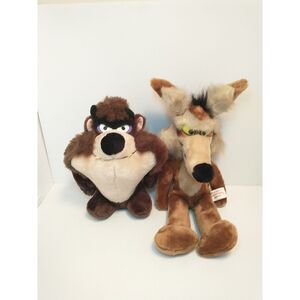 Wile E Coyote Tazmanian Devil Vintage 1991 Mighty Star Warner Bros Plush Lot‎